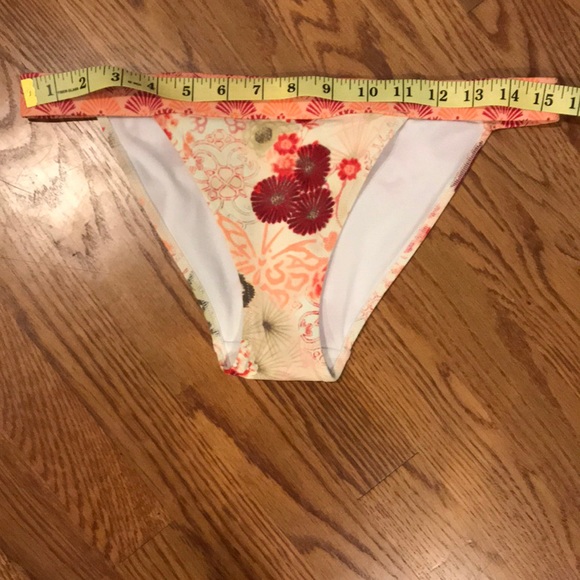 Victoria’s Secret Bikini S / XS - Picture 2 of 8